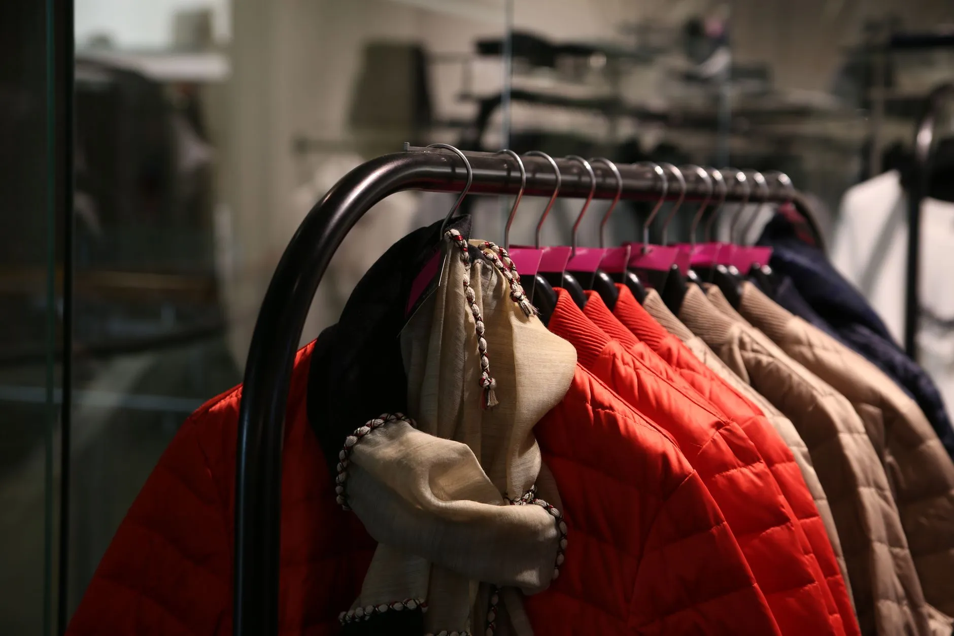 广州有品服饰服装贸易批发货品质量管控流程详解