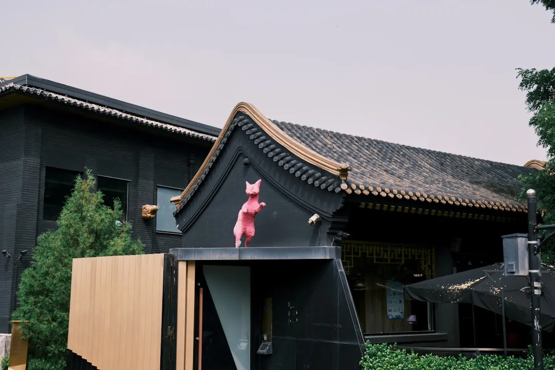 2025年广州服装批发零售市场趋势与供应链优化策略