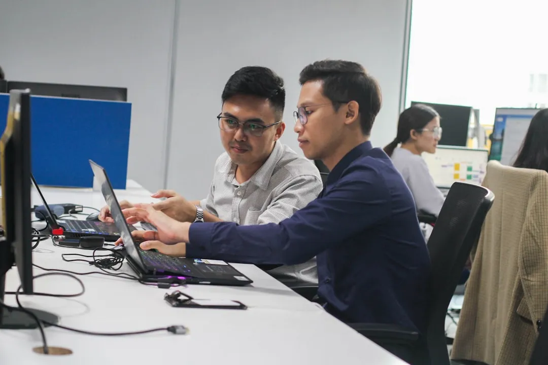 广州服装批发市场热门款式对比：有品服饰与同类品牌差异分析